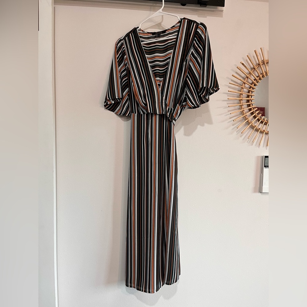 Womens size large striped maxi dress from Forever 21